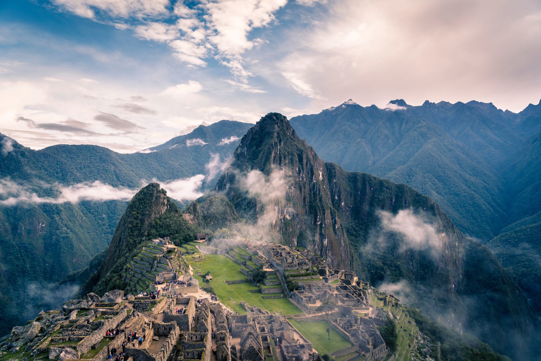 MachuPicchu-willian-justen-de-vasconcellos-667258-unsplash.jpg